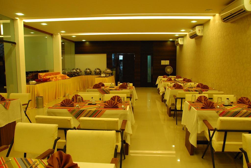 Sayoojyam Residency Hotel Palakkad Exterior foto